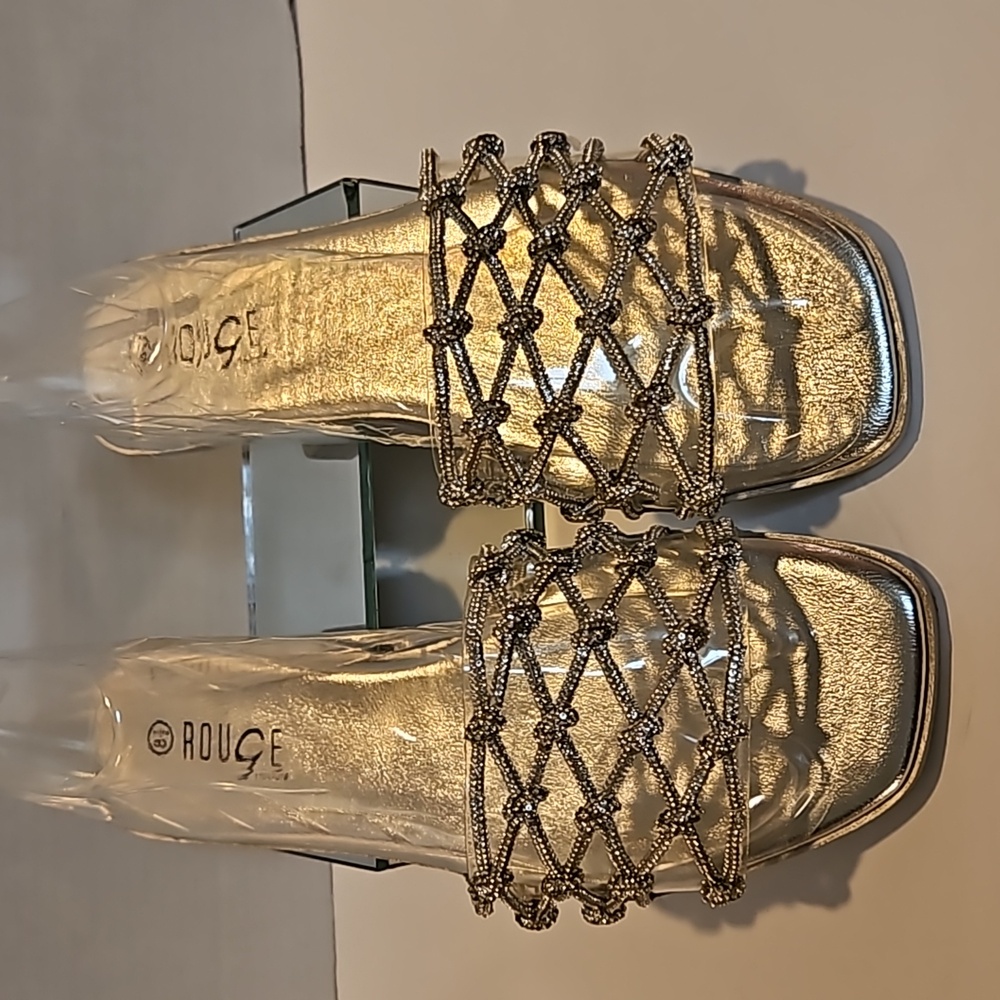 (NWT) ROUGE SILVER SANDALS - Picture 2 of 4